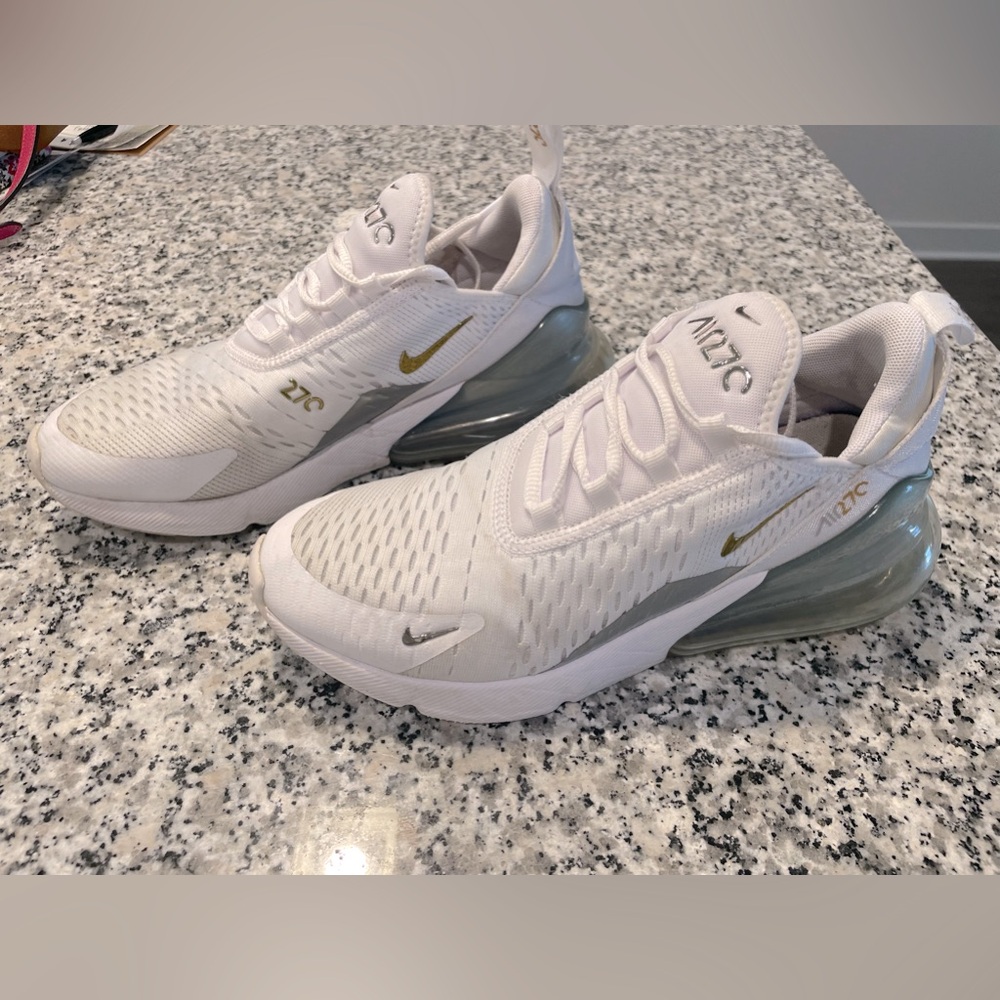 Women’s Nike Air Max 270 Sneakers